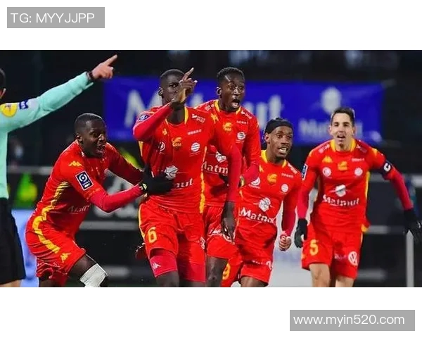 瓦朗谢与亚眠的激烈对决解析及比赛前瞻展望