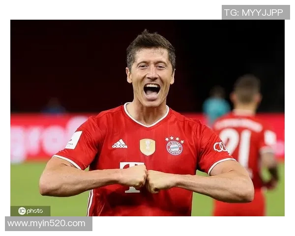 莱万状态火热欧冠赛场再添佳绩射手榜领跑势头强劲