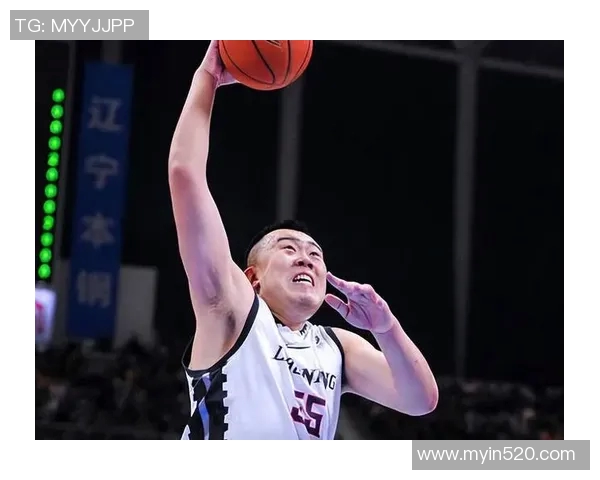 韩德君：从篮球新星到CBA传奇的奋斗与荣耀之路