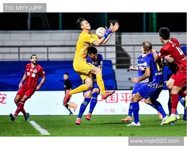 大连对阵江苏苏宁比赛前瞻及胜负预测分析