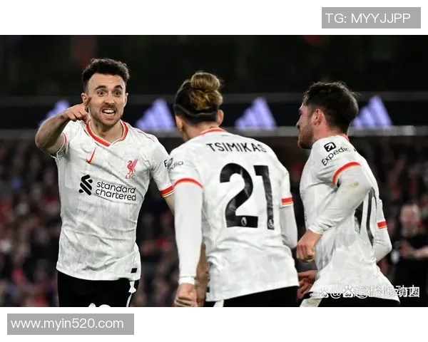 利物浦与西布朗激战正酣直播盛况尽在眼前 利物浦与西布朗激战正酣直播盛况尽在眼前