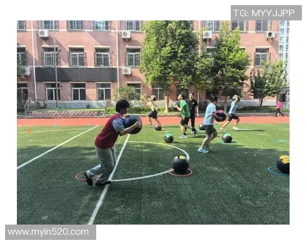 周秀英独家分享排球心得与技巧助你提升竞技水平和团队配合能力