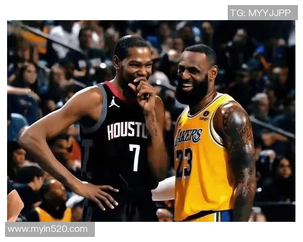 火箭与湖人2008年季后赛对决回顾：经典战役的激情与荣耀