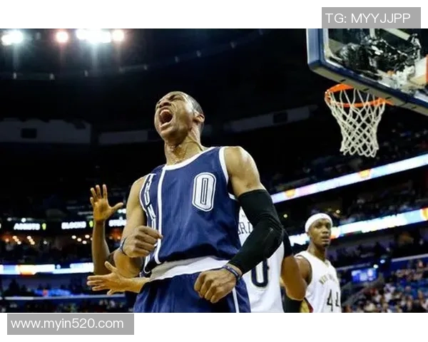 雷霆对阵鹈鹕精彩对决尽在CCTV5直播全程回顾与分析