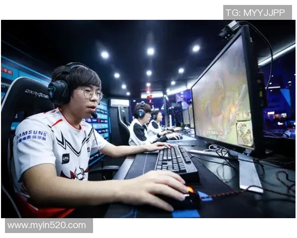 CSGO专题深度解析：JDG战队的技术优势与战术创新探讨